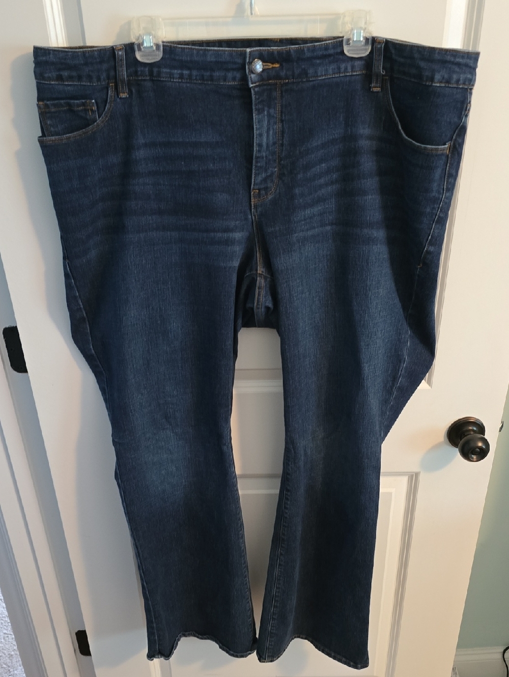 Old Navy Womend Bootcut Jeans in Dark Blue Wash Size 24